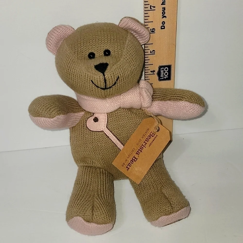 𝅺2010 Starbucks Bearista Bear. Collectible with tags